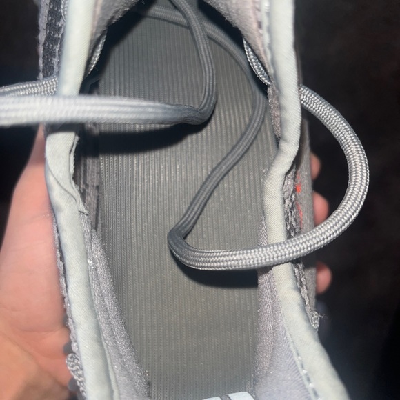 Adidas Yeezy Beluga 2017 2.0 Used size Mens 9.5 8/10 condition - Picture 9 of 9